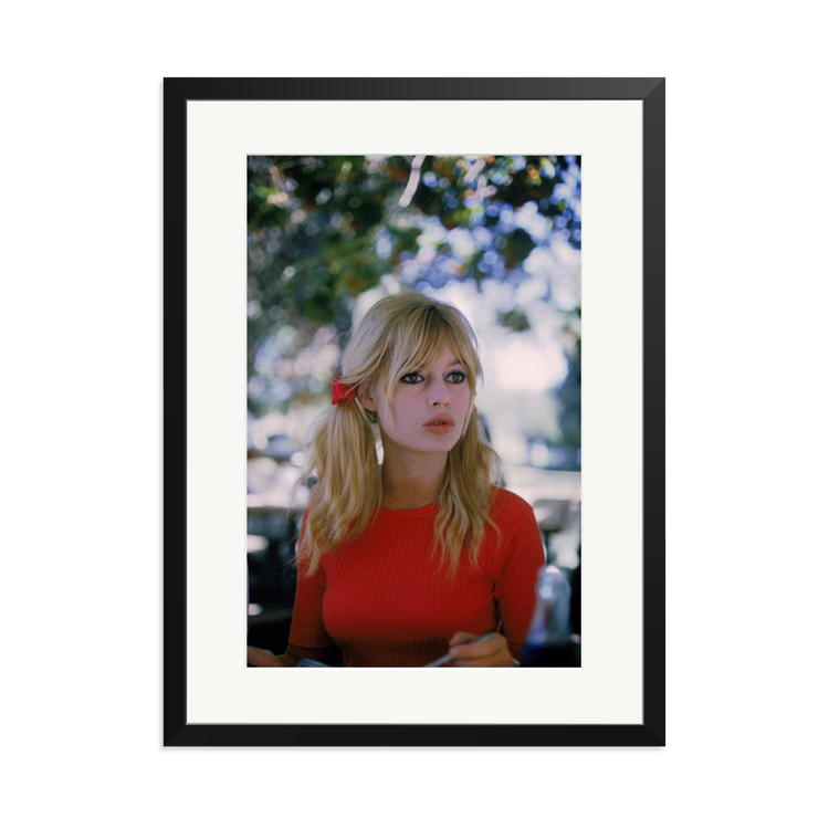 brigitte-bardot-on-set-2-frame