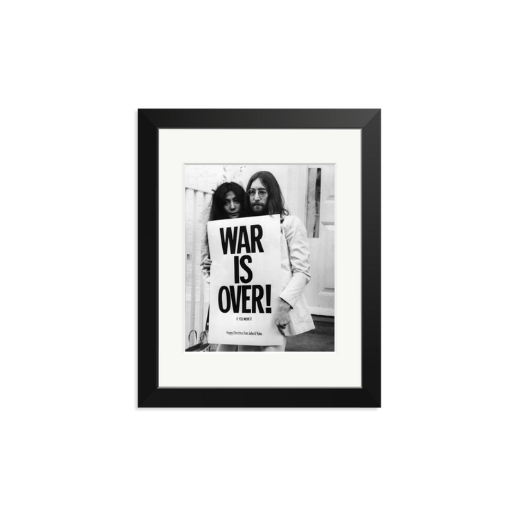 s*e様 WAR IS OVER ジョンレノン ポスター額縁付オリジナルbeat John and Yoko War Is Over by Bridgeman Images | Photography