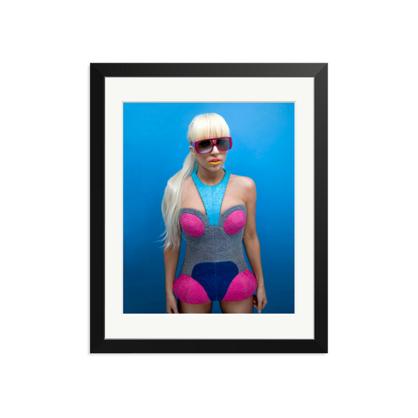 lady-gaga-2009-frame-6_grande.