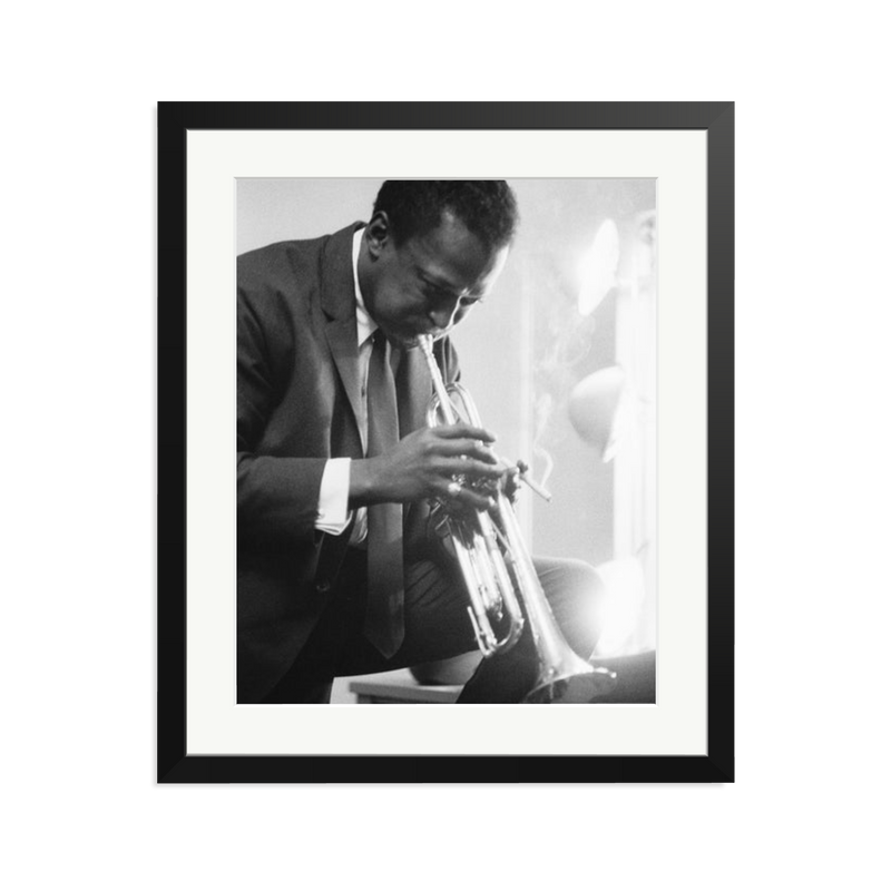 did miles davis smoke cigarettes Miles Davis Smoking did miles davis smoke cigarettes Miles Davis Smoking
