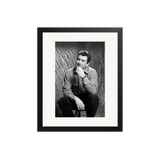 Robert De Niro Posing