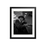 Sinatra at London Airport
