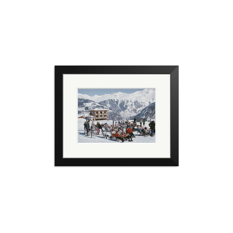 slim-aarons-ski-break-frame-