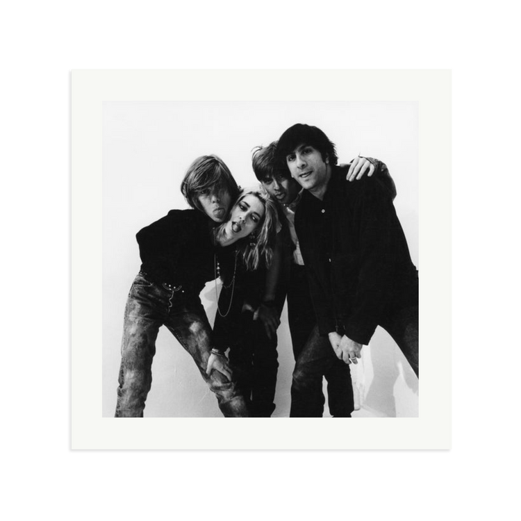 ラスト一冊‼️ Sonic Youth アート本 ラスト一冊‼️ Sonic Youth アート本 FrCPd24WcAIqlP7.jpg