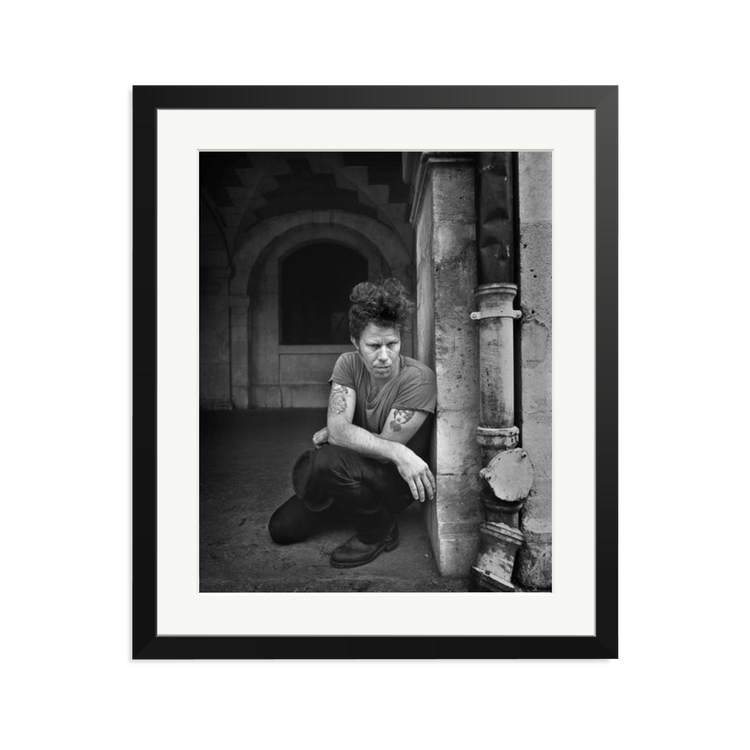 tom-waits-paris-1992-frame-7.